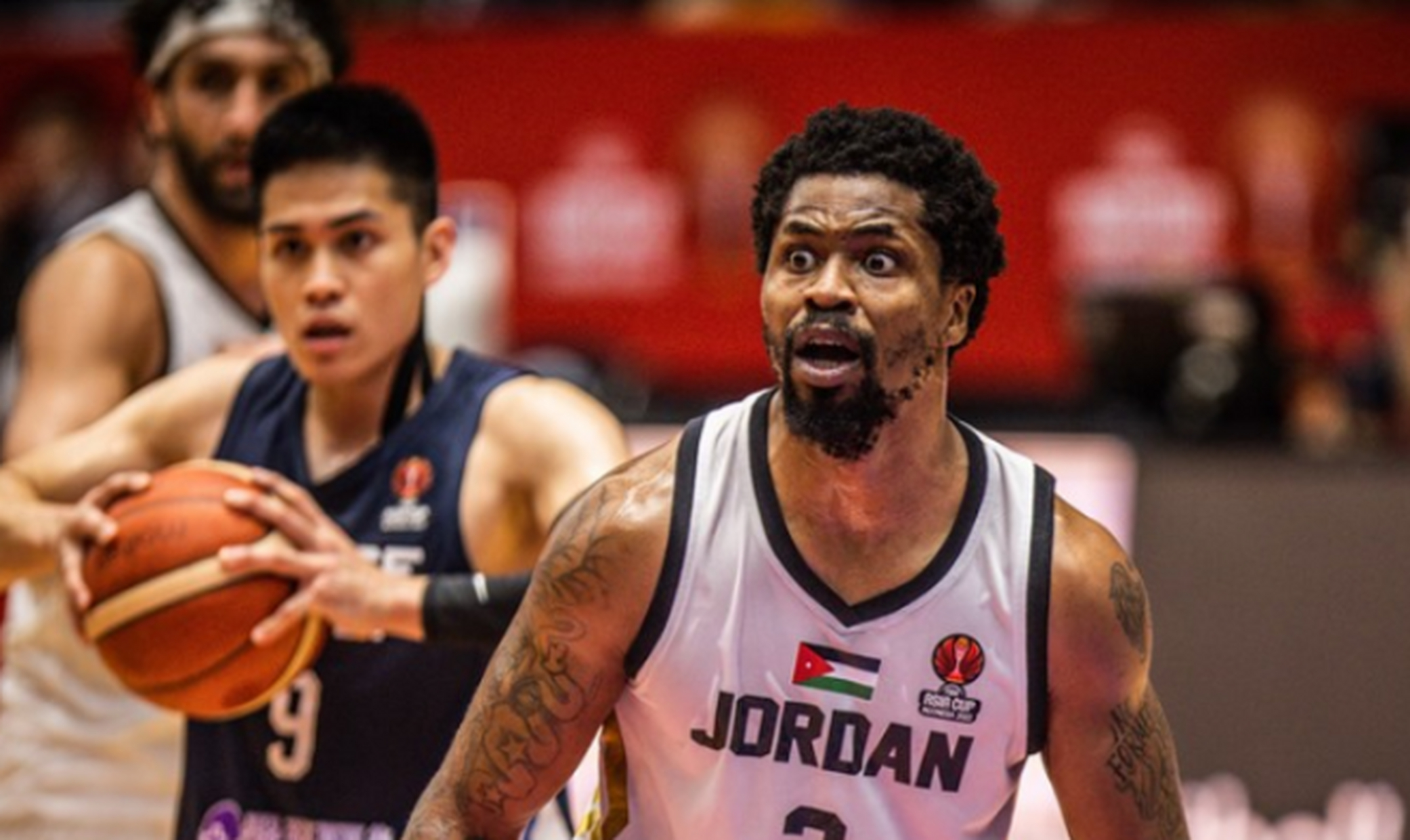 关于瓦伦西亚转会期绝杀压哨，志在CBA常规赛名次提升，管理层满意，纪律约束更严格的信息