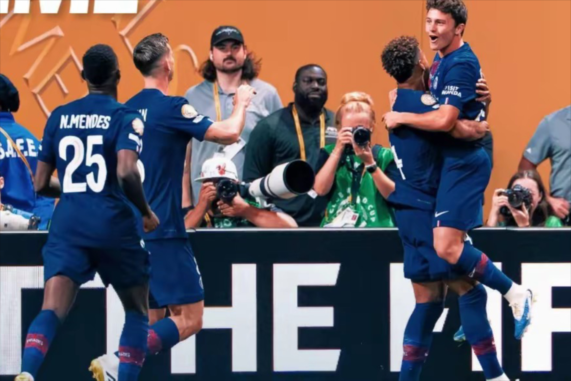 九游娱乐官网app -切尔西传奇50大球星