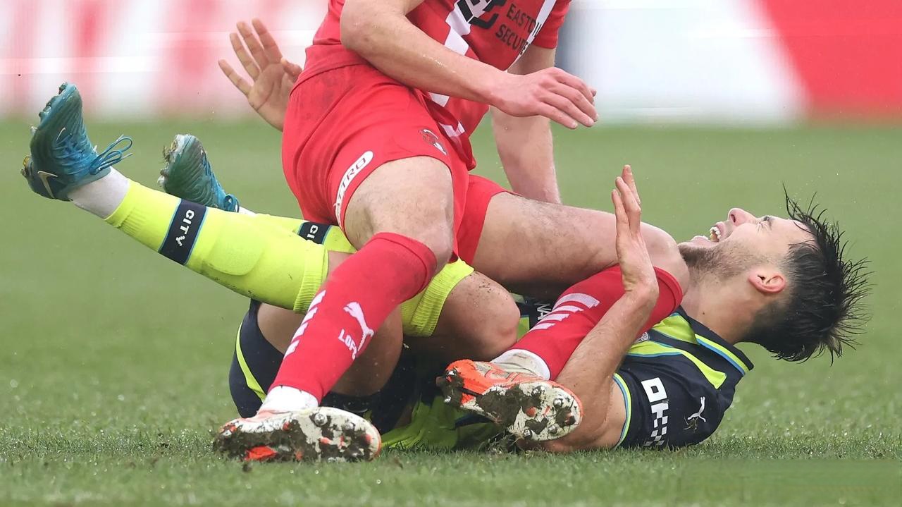 足总杯倒计时，巴塞罗那国际比赛日扳平良机，细节引发关注，震撼外界，球队文化再被提及的简单介绍